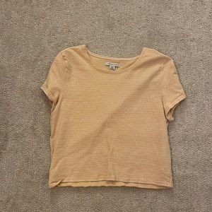 American eagle cropped shirt